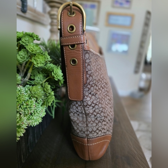 Coach SOHO 2007 Signature C Shoulder/Crossbody Brown Leather Suede Rivet Flap - Picture 9 of 16